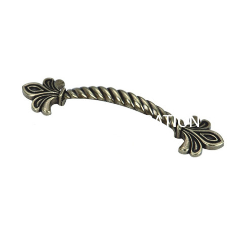 Puxador de latão antigo com padrão de flor estilo retro 128 mm para armário