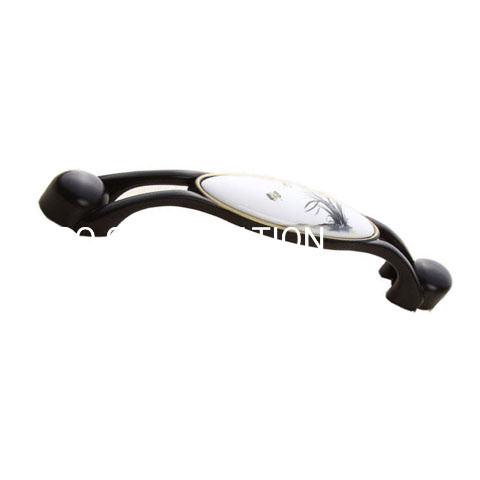 Moda por atacado liga de zinco preto com alça de cerâmica 96 mm para móveis