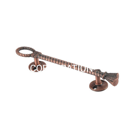 Puxador de móveis de latão antigo de cobre antigo de liga de zinco de estilo europeu 64mm 96mm